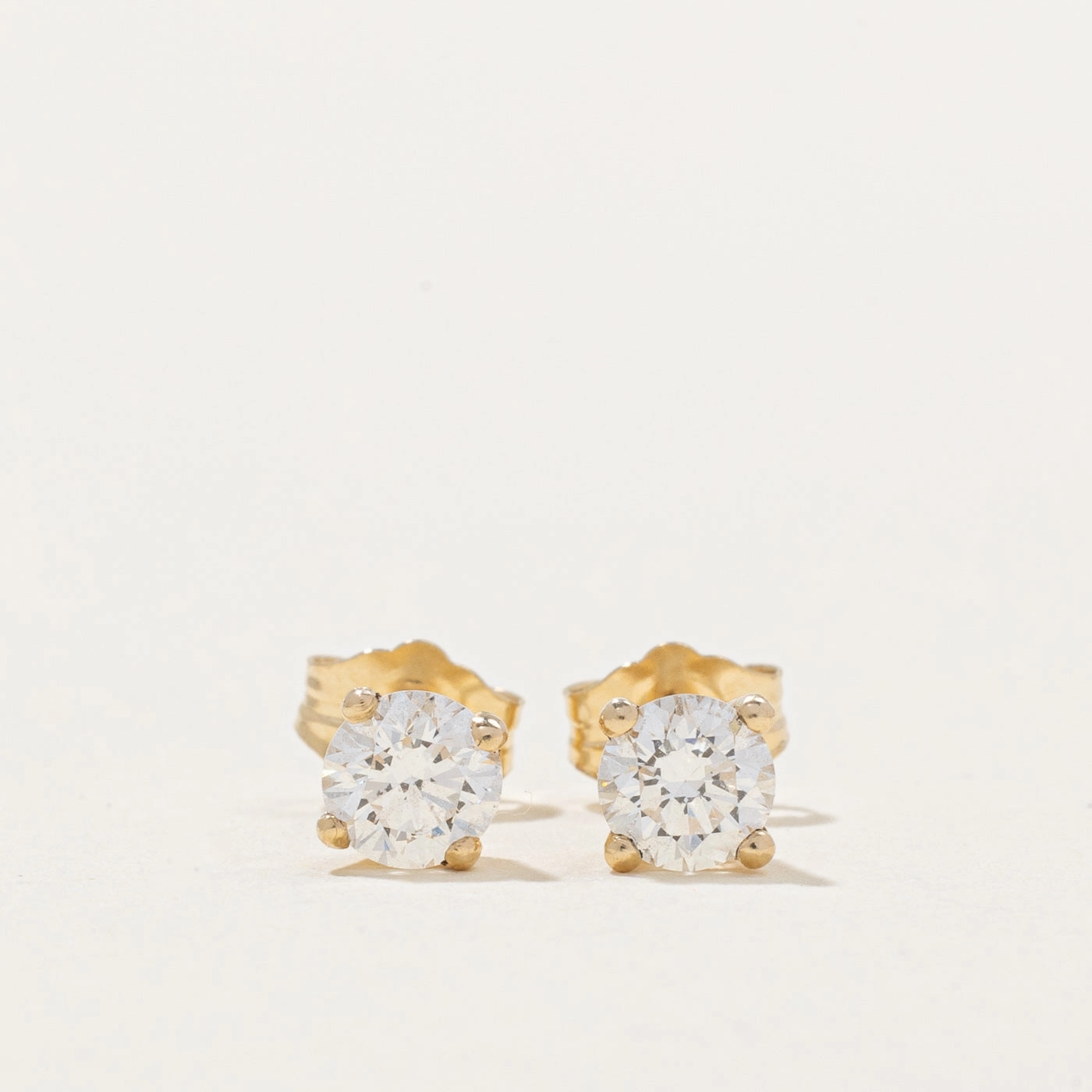 Sparkle Ready 100 Ways' 14k Diamond Stud Earrings | 0.75ctw SI2 E |