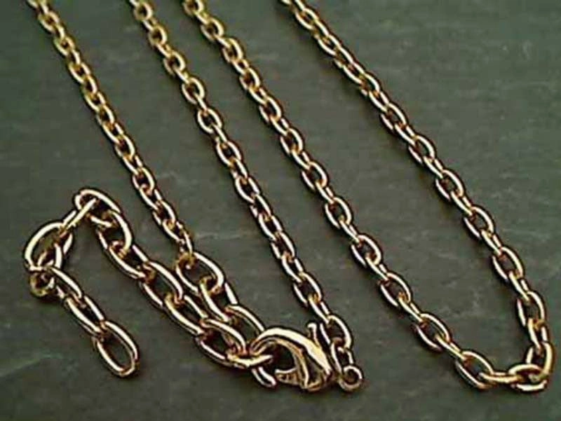 Sparkling Edge 24" Gold Tone Open Link Chain