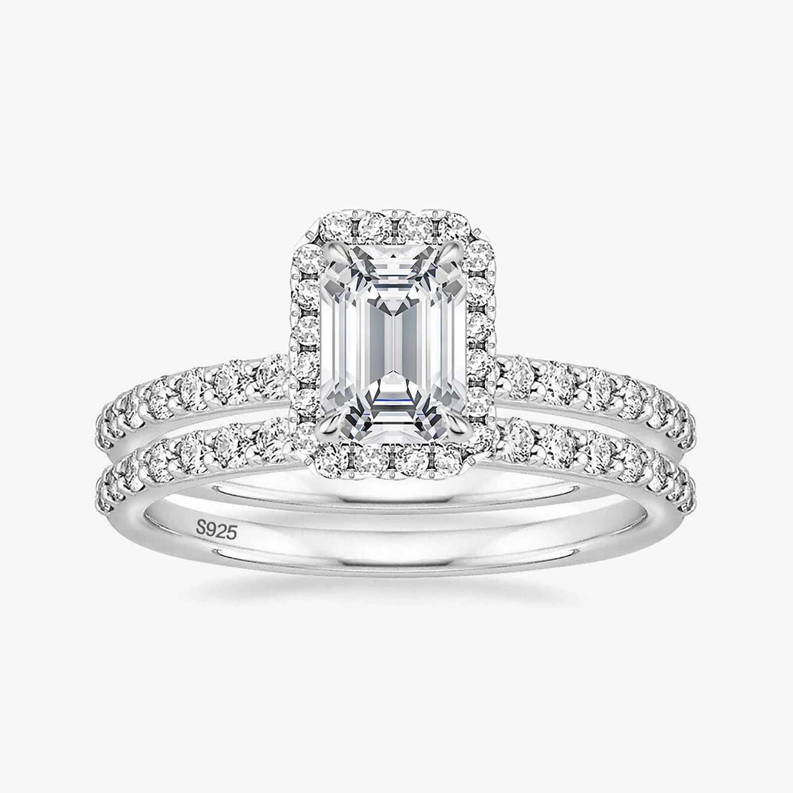 Unique Decoration Shiny Feature 2CT Bridal Emerald Cut CZ Engagement Ring Sets