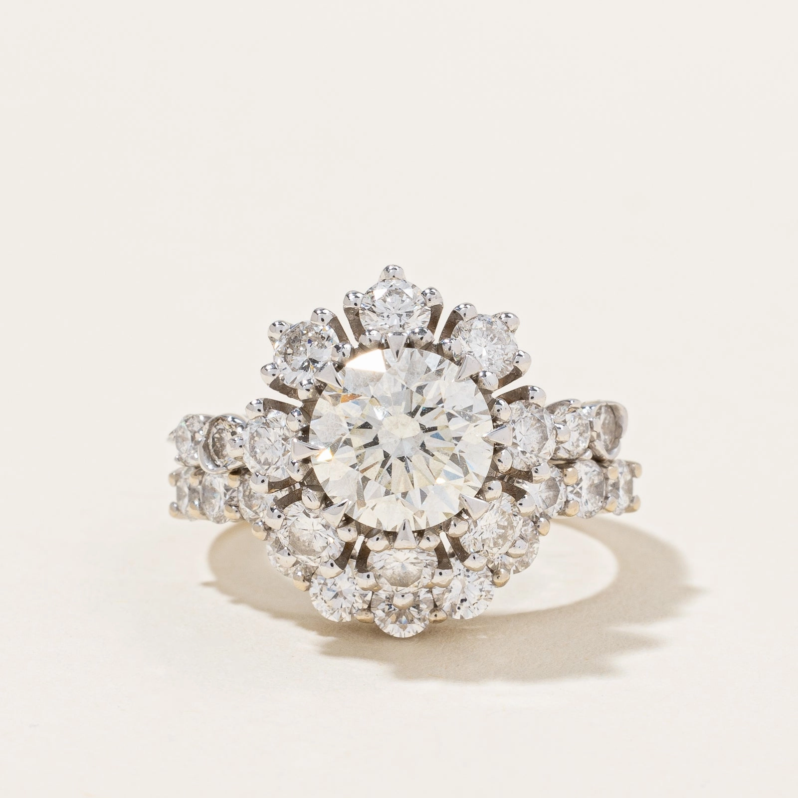 3.50ctw  Natural Canadian Diamond Wedding Set | 1.79ct VVS2 G Ex | 3.58ctw | SZ 5 | Delicate Feature high contrast