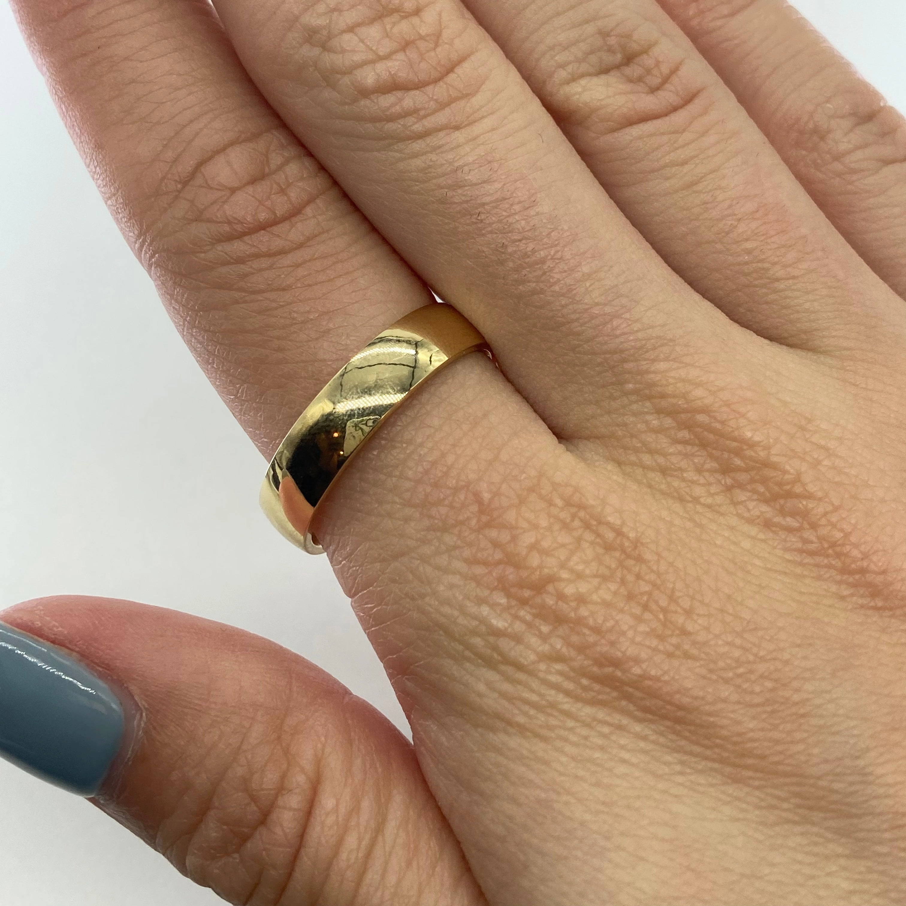 Golden Touch Bold Pop '100 Ways' 18k Yellow Gold Band | 5mm
