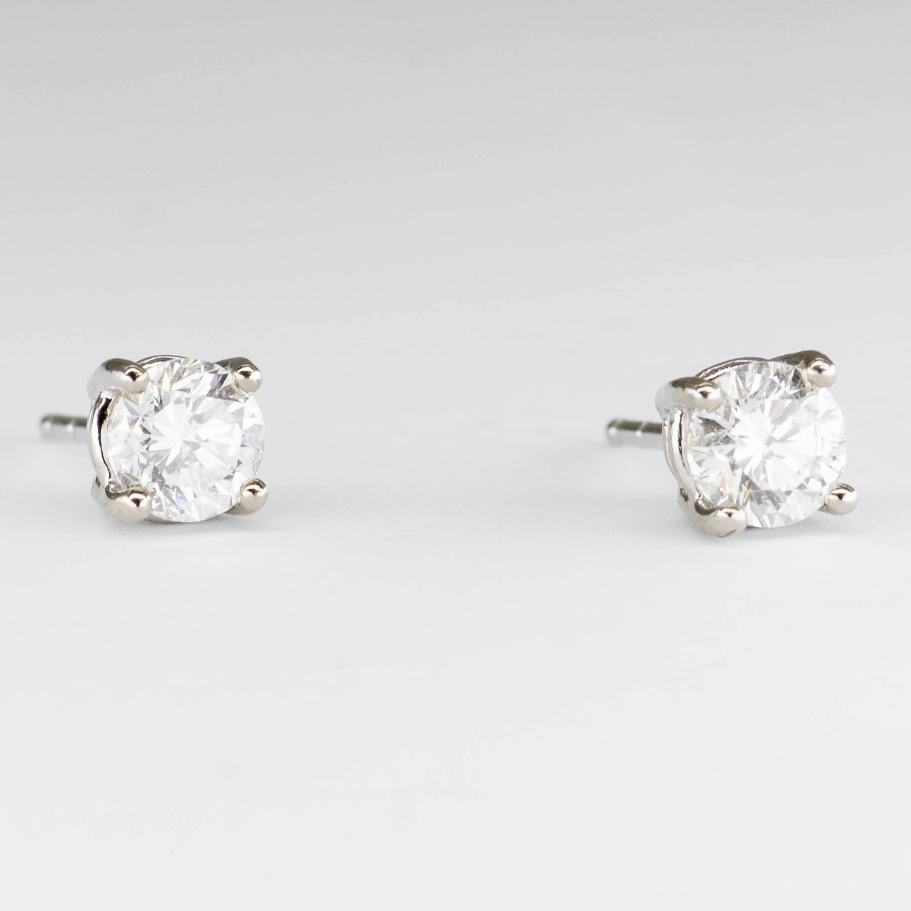 '100 Ways' Diamond Studs | 1.04 ctw | Vivid Glow Eye-Catching Detail