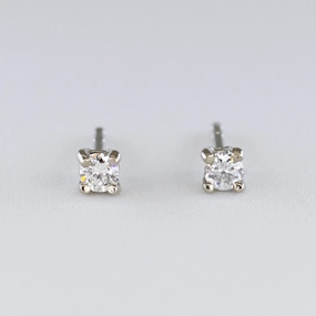Vibrant Jewelry '100 Ways' Mini Diamond Studs | 0.10ctw |
