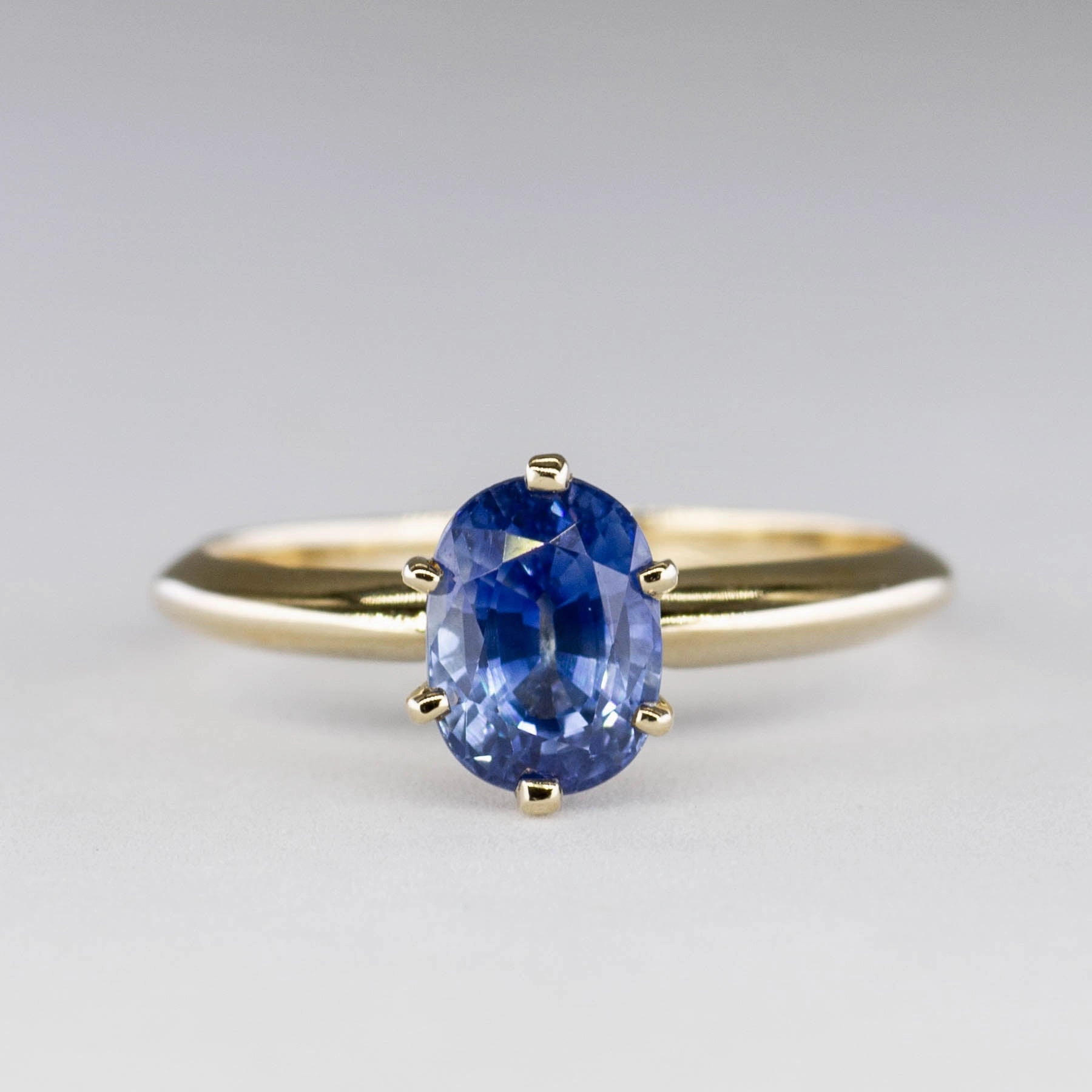 '100 Ways' Oval Sapphire Solitaire Ring | 1.53ct | SZ 6.5 | Simple Detail Ocean Look