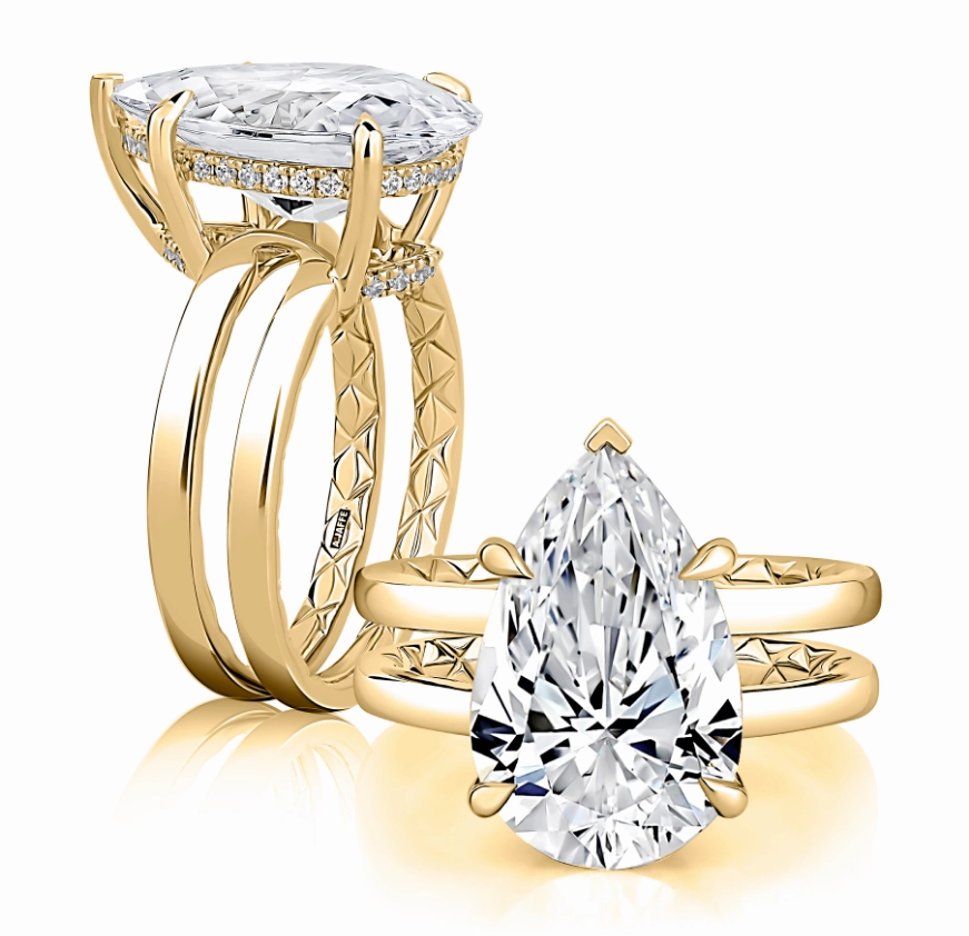 Eternal Statement A. JAFFE Pear Center Hidden Halo Diamond Engagement Ring Setting in 14K Yellow Gold (.18ctw)