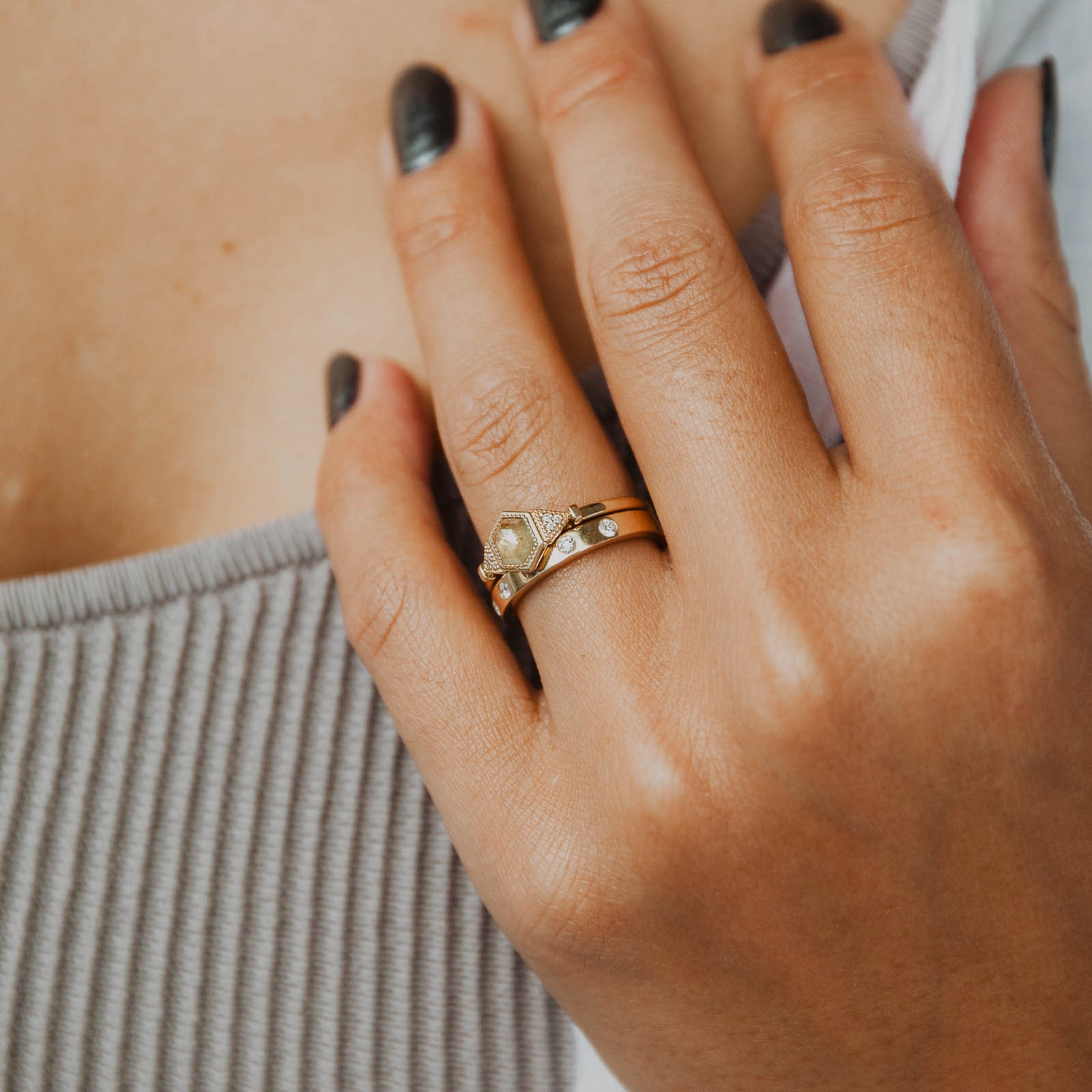 Noah Band Sisterhood Gift Delicate Embellishment