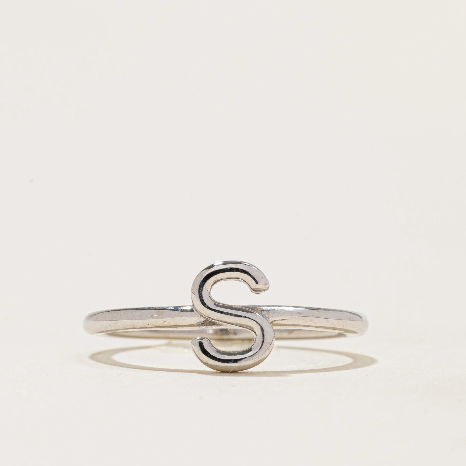 Flawless Accent Glossy Look '100 Ways' White Gold 'S' Initial Ring | SZ 7