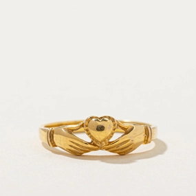 Golden Light Luxury Craftsmanship Vintage 14K gold Crownless Claddagh Ring | SZ 3.75