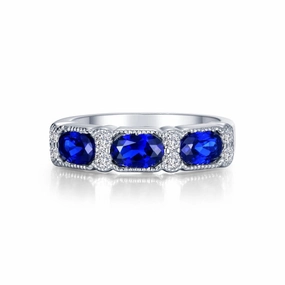 Fancy Lab-Grown Sapphire Ring Fashion Moment Gleaming Shine