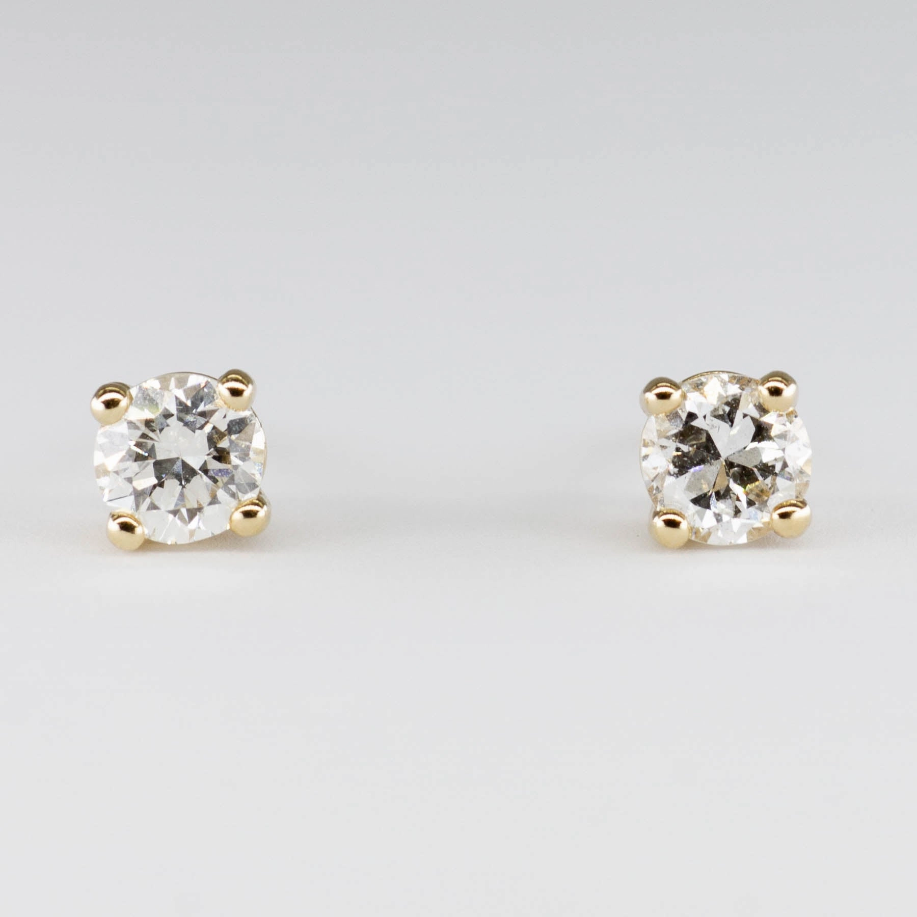 Soft Spark Elite Finish '100 Ways' Antique Transitional Cut Yellow Gold Diamond Studs | 0.58 ctw SI2 H |