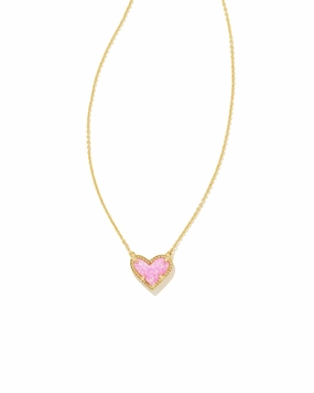 Lightweight Accent Luxury Radiance Kendra Scott Ari Heart Gold Pendant Necklace in Bubblegum Pink Kyocera Opal