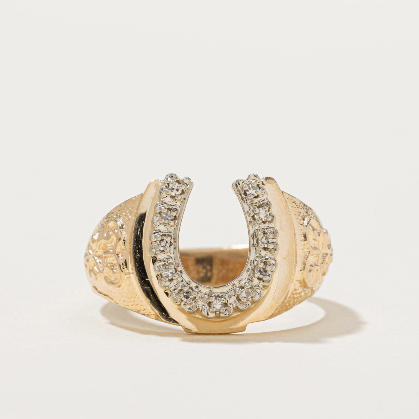 Opulent Detail Event Style Diamond Textured Horseshoe Ring | 0.10ctw | SZ 9.75