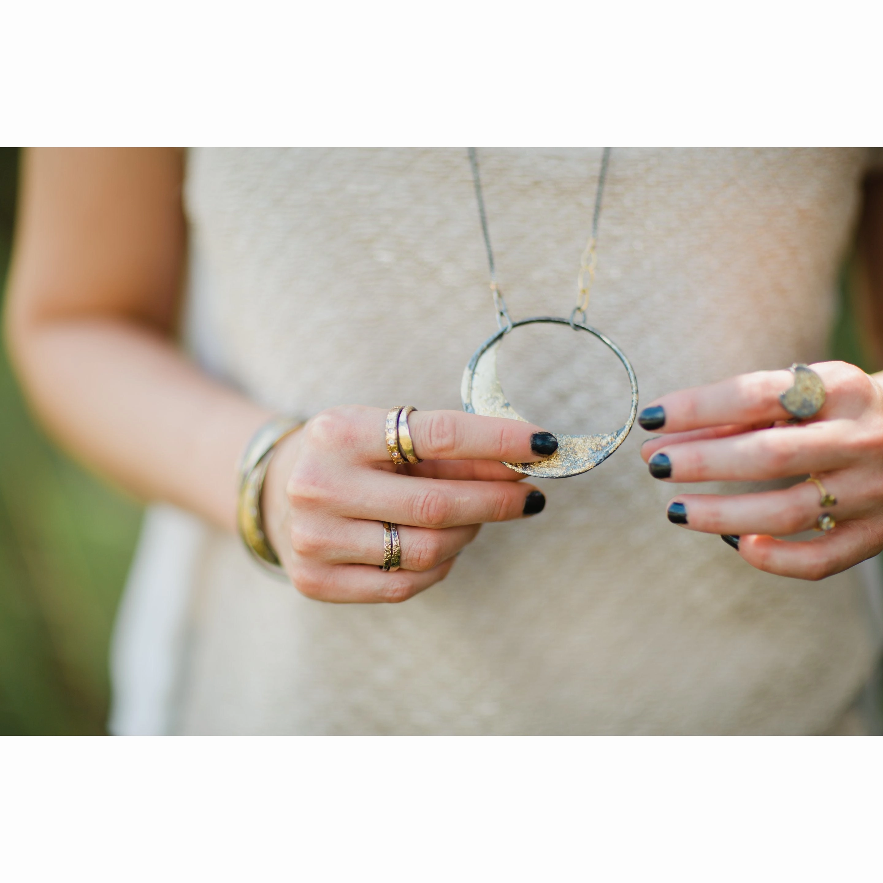 Refined Line Crescent Band - 18ky Gold   Oxidized Silver