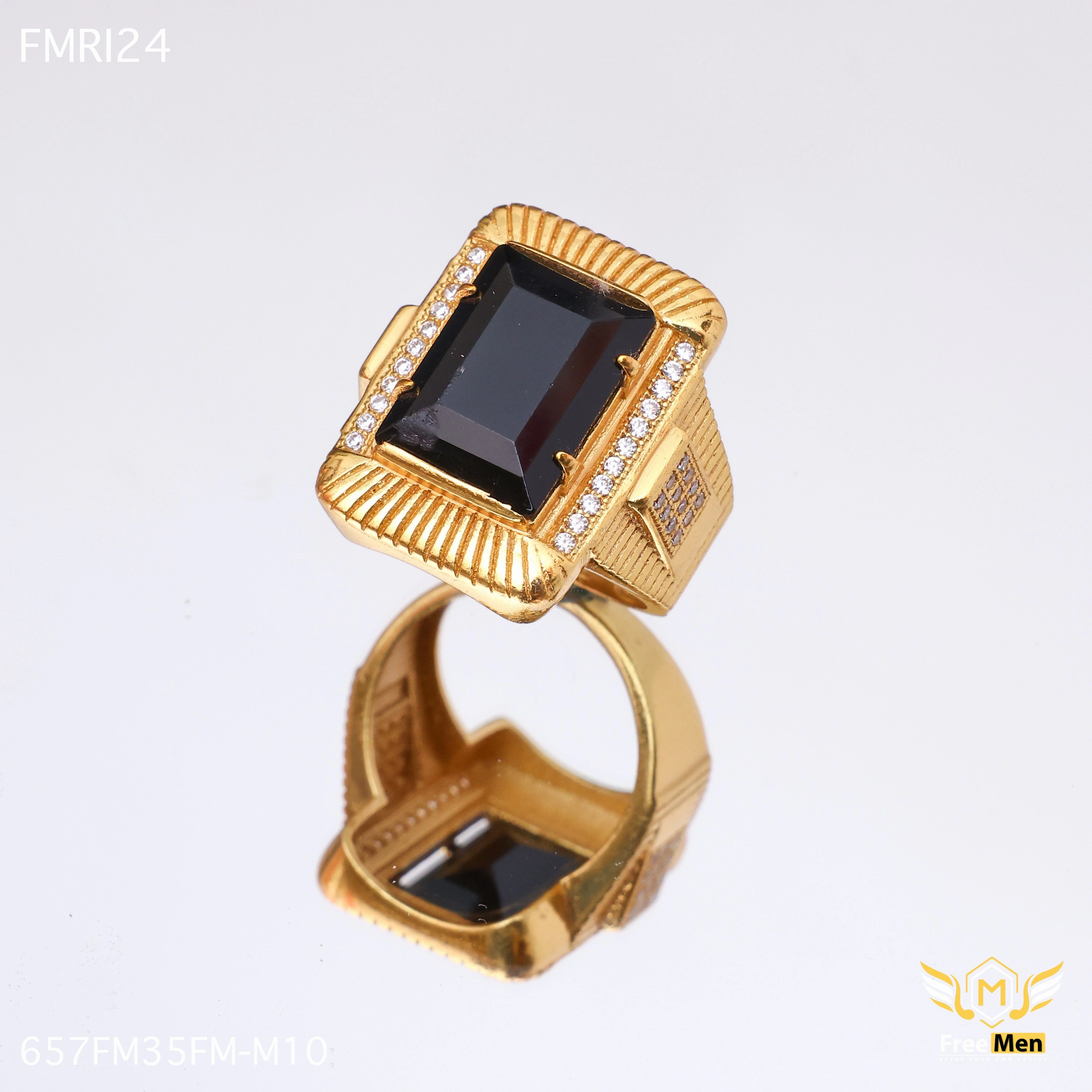 Freemen Encircle Black Big AD Design Golden Ring - FMRI24 Daily Look Minimalist Flair
