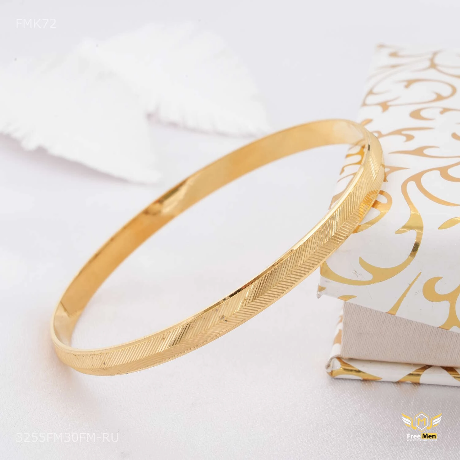 Designer Mini Arrow Lining golden kada for Men FMK72 Charming Jewelry Design