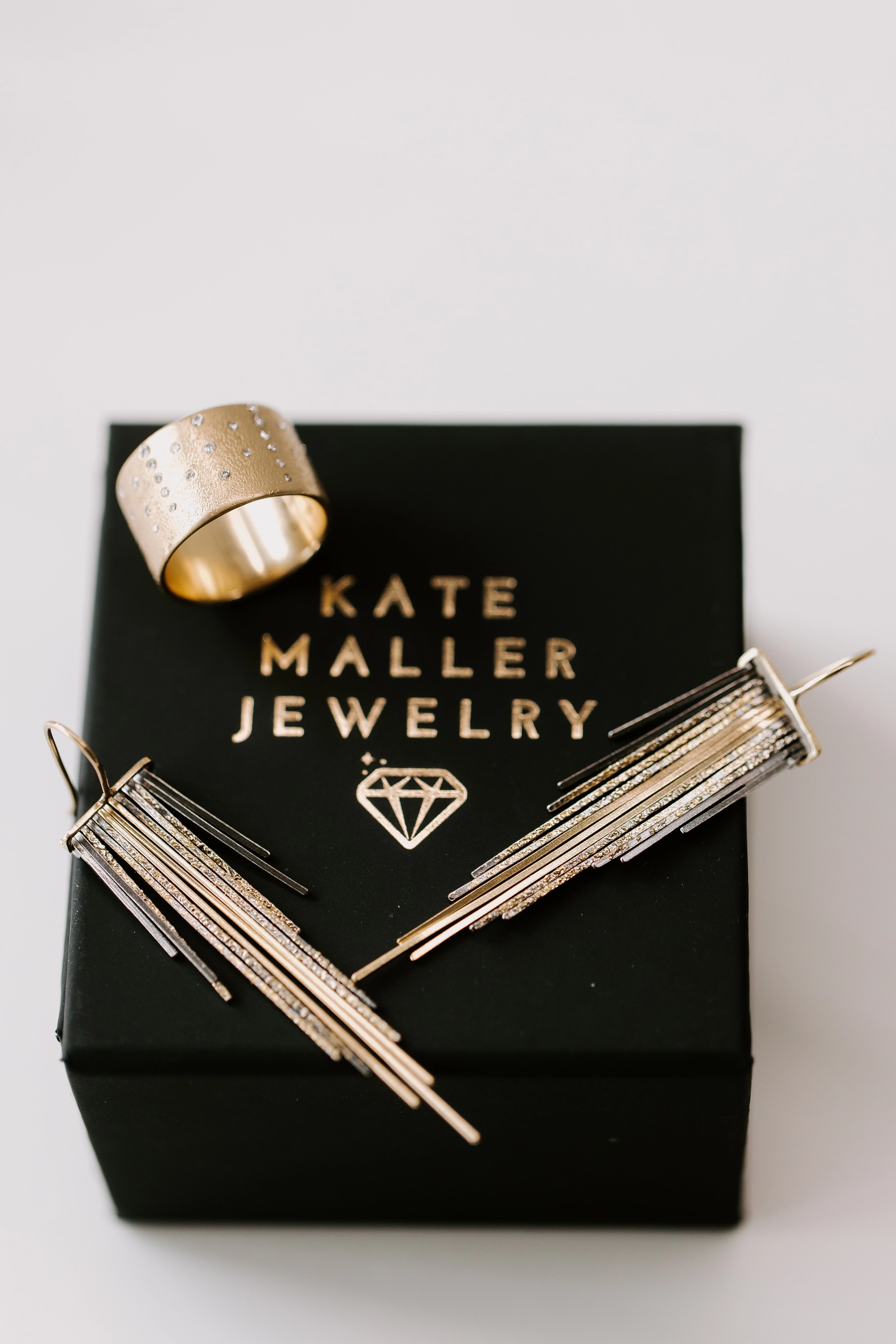 Economical Style Quality Piece Diamond Party Band - 18ky Gold   Reclaimed Diamonds