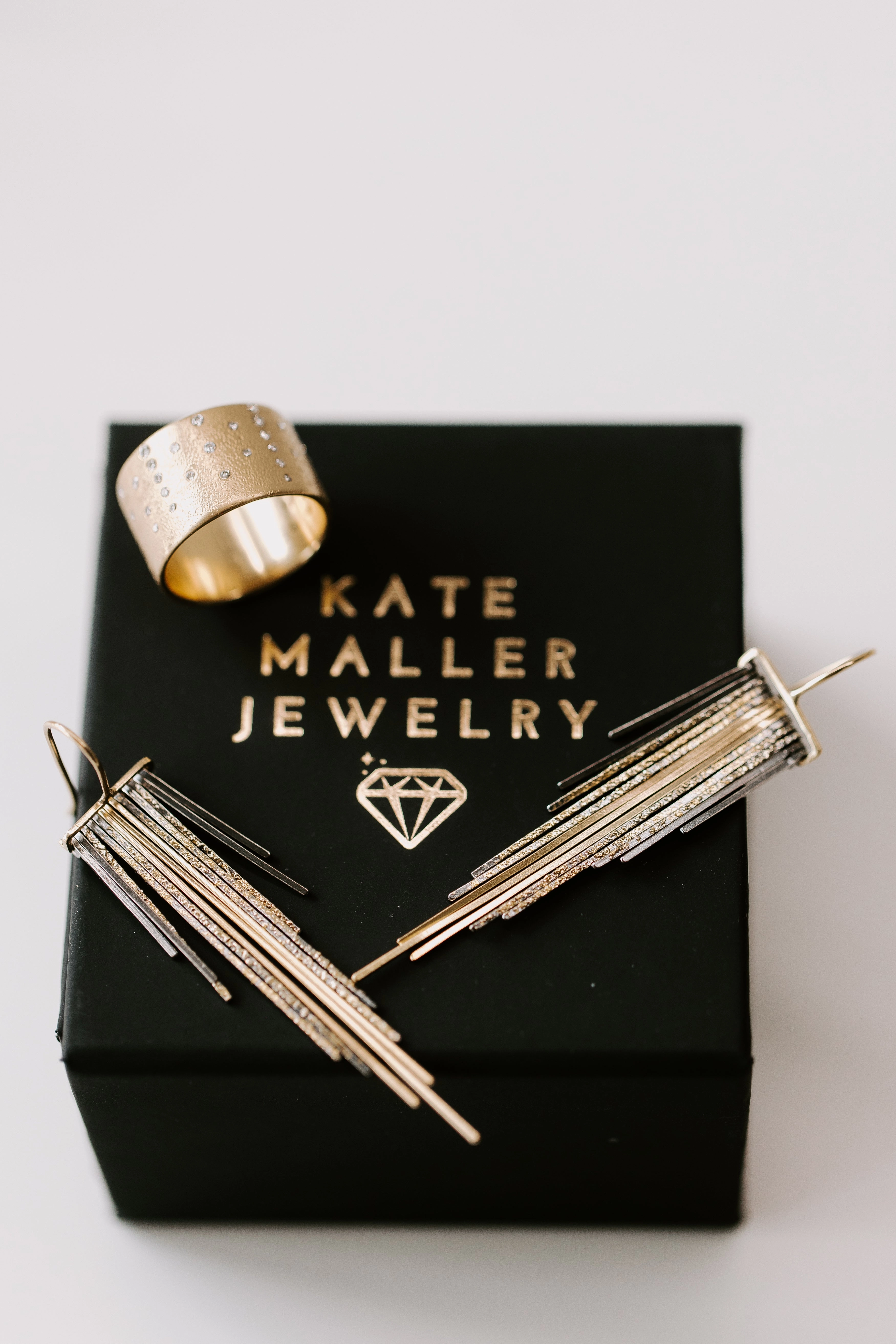 Diamond Party Band - 18ky Gold   Reclaimed Diamonds Timeless Glam