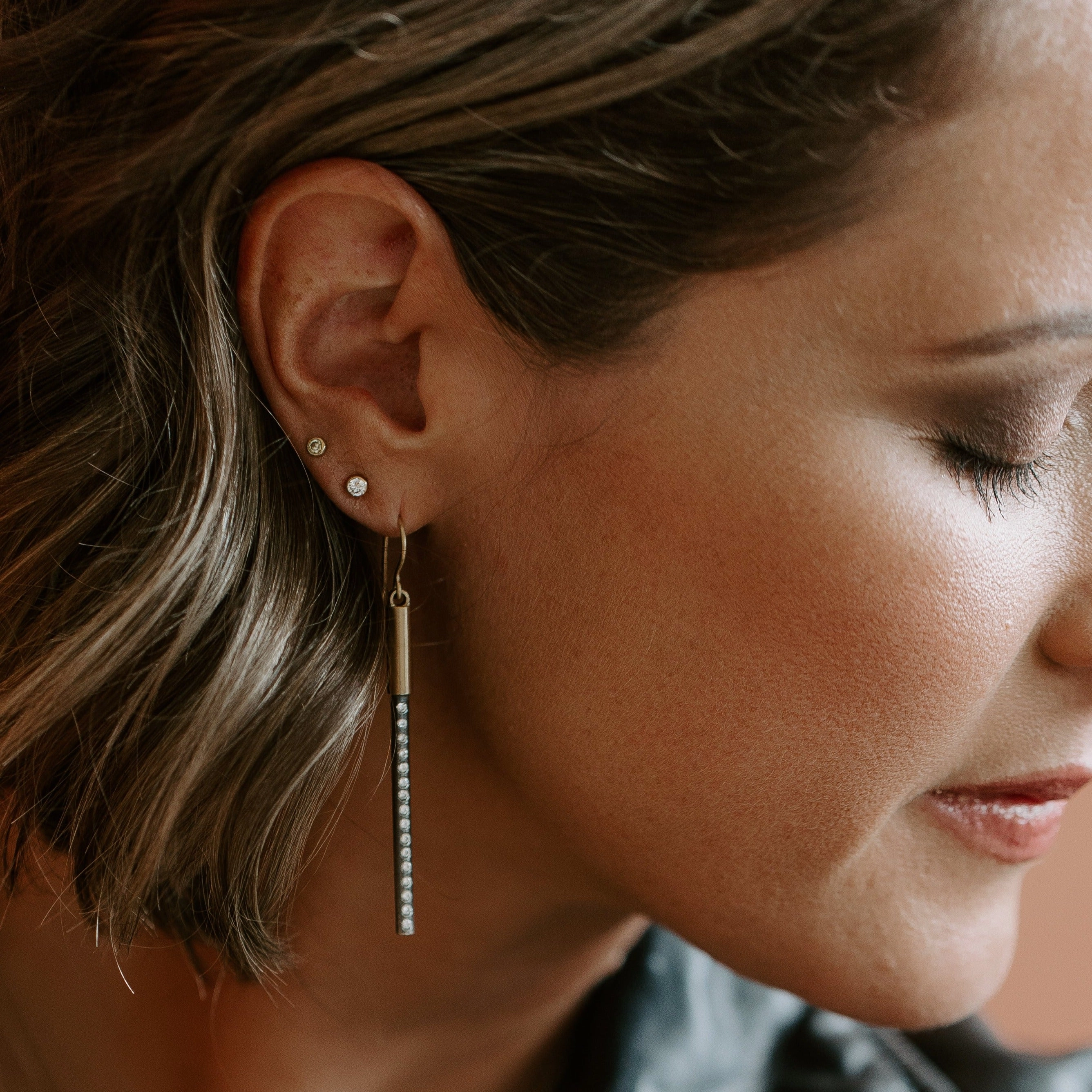 Diamond Stud Earrings - 18ky Gold   Colored Diamonds Perfect Gift