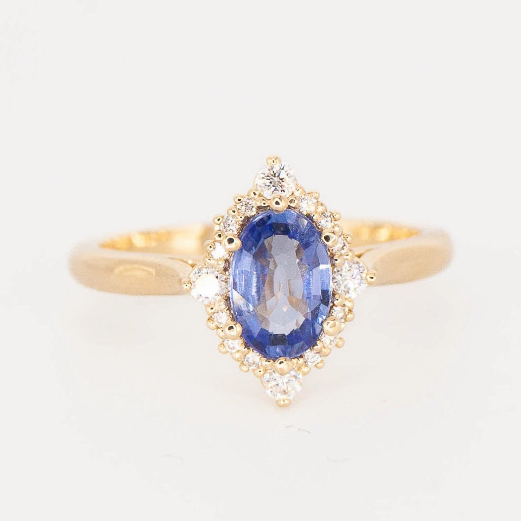 Diana Ring - Blue Sapphire Modern Motion