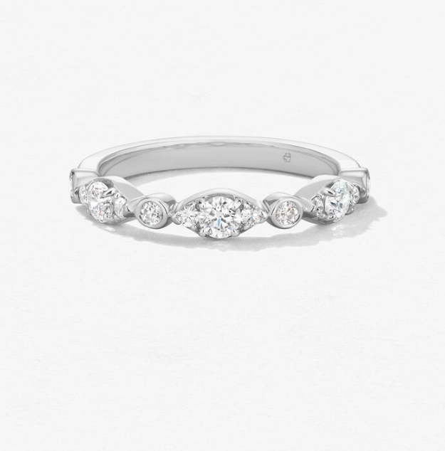 Romantic Product Unique Statement Hearts On Fire Half Bezel Regal Diamond Wedding Ring in 18K White Gold (0.45ctw)