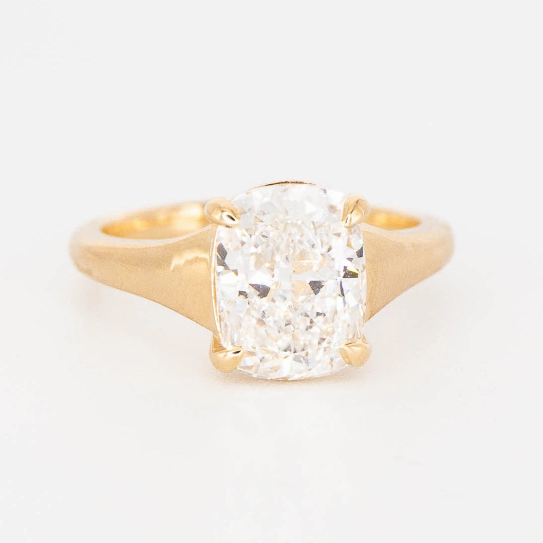 Dorian Ring - Lab Diamond Chic Jewelry Creative Symbol