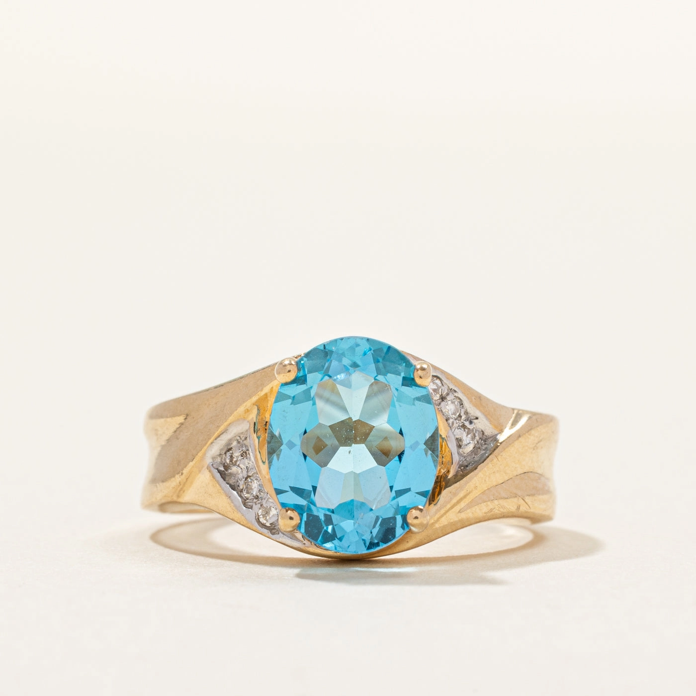 Oval Cut Topaz & Diamond Grooved Ring | 2.31ct, 0.03ct | SZ 7 Luxury Feel Light Radiance