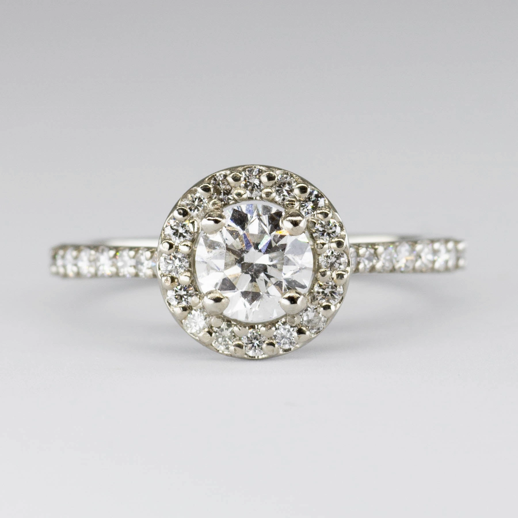 '100 Ways' Diamond Halo 18k Ring | 0.65ct, 0.36 ctw | SZ 5.75 Light Feature