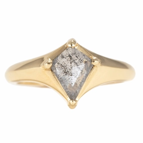 OOAK Dark Grey Kite Shaped Diamond Ring - 18k Gold Casual Flow