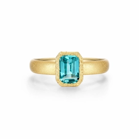 Chic Pulse Fancy Lab-Grown Sapphire Solitaire Ring
