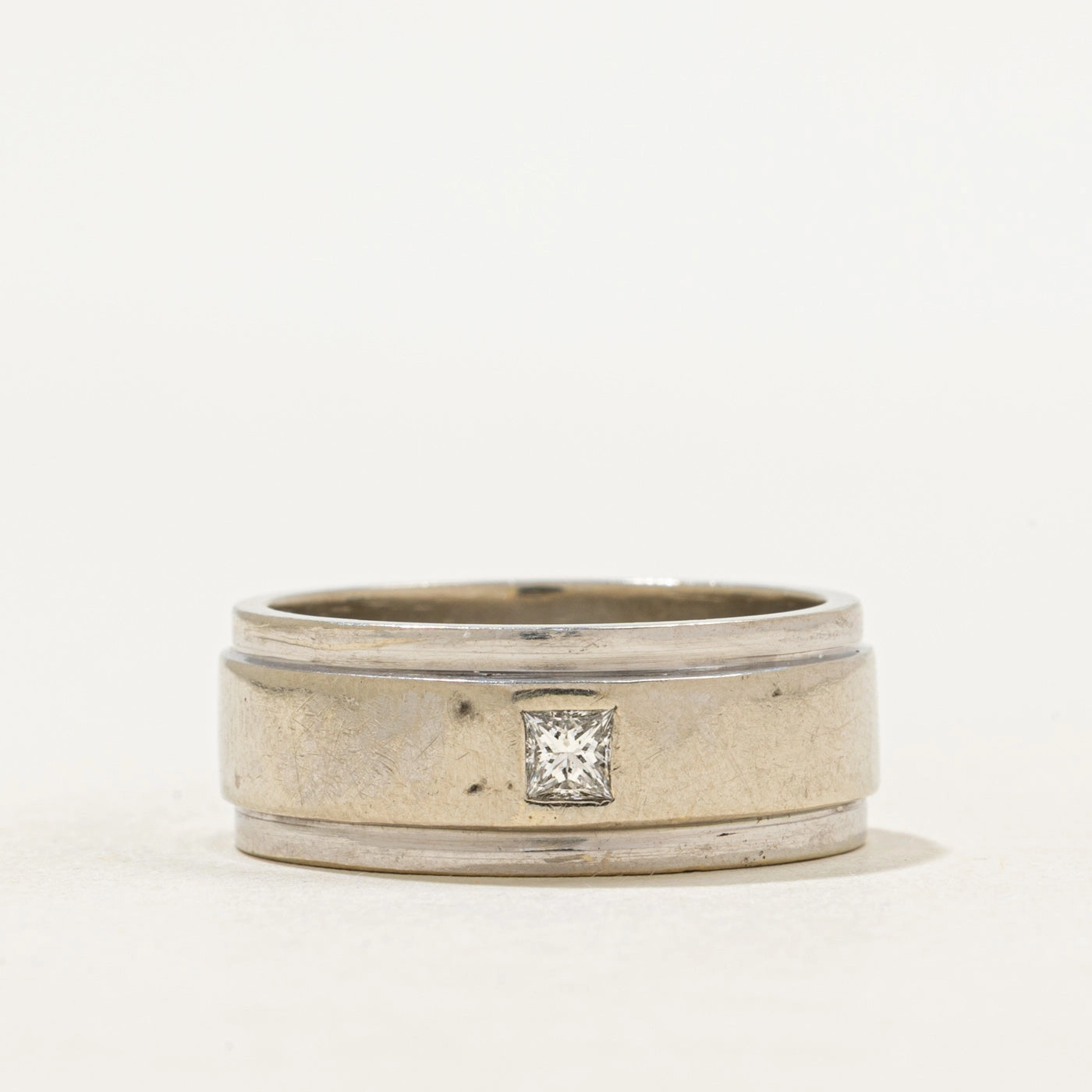 Lustrous Highlight Sophisticated Charm Flush Set Princess Cut Diamond Band | 8.15mm | SZ 8.75