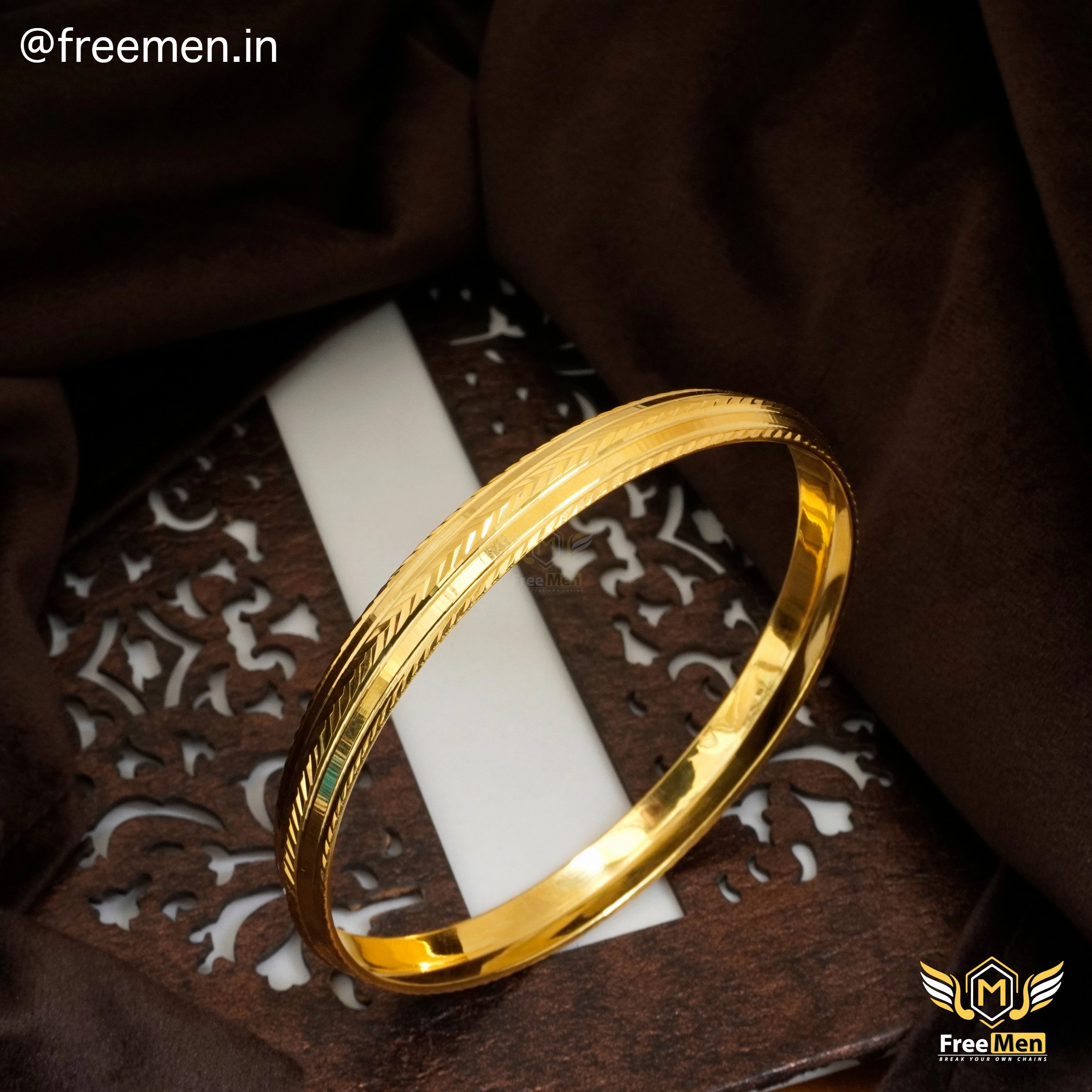 Special Style Delicate Mood Freemen Classic Parallel Standing Gold Kada  - FMGK4