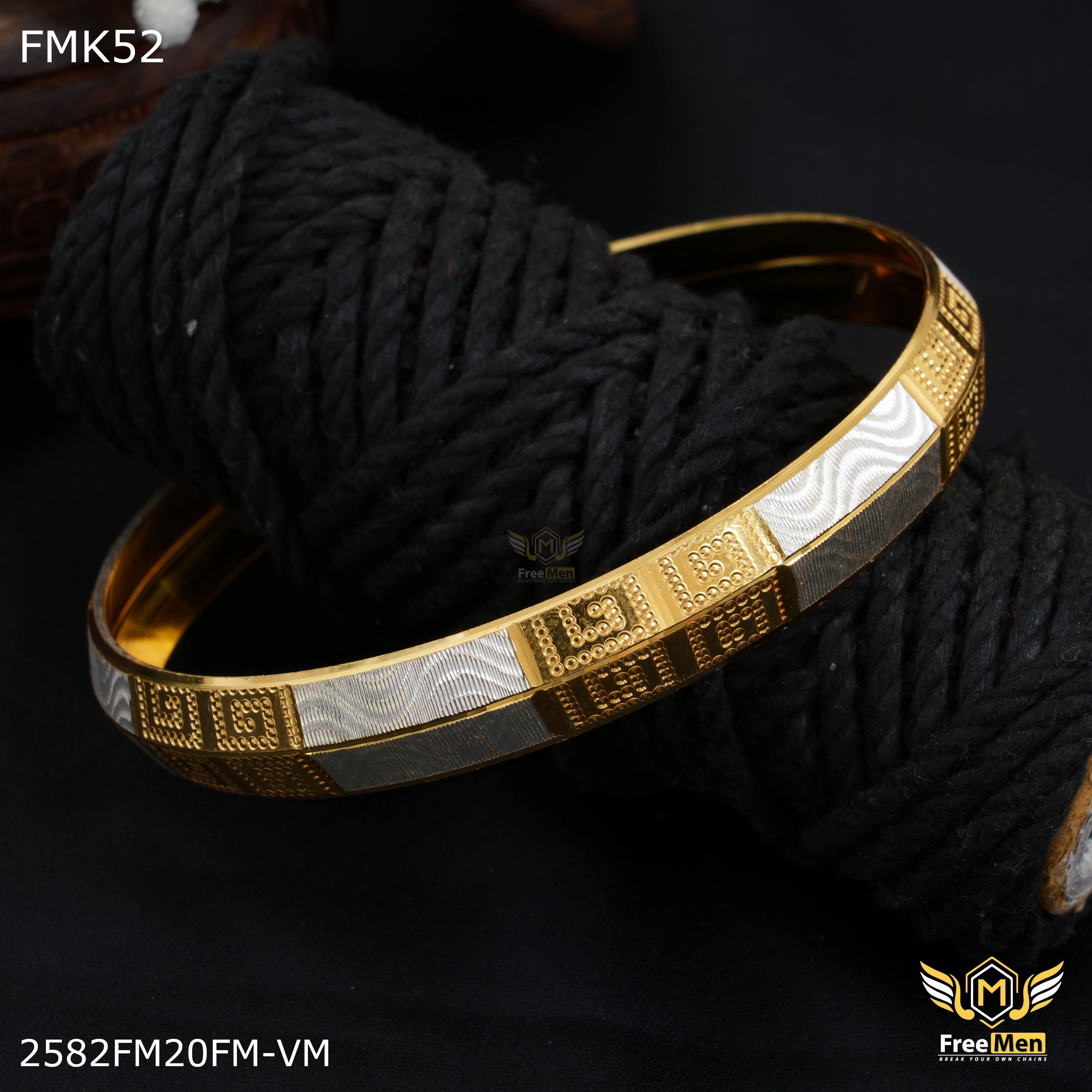 FreeMen Designer Golden Silver Dot Design kada for Men FMK52 Flawless Glow Winter Vibes