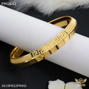 Glamorous Sparkle FreeMen Dot with Lining gold plated kada for Men FMGK42