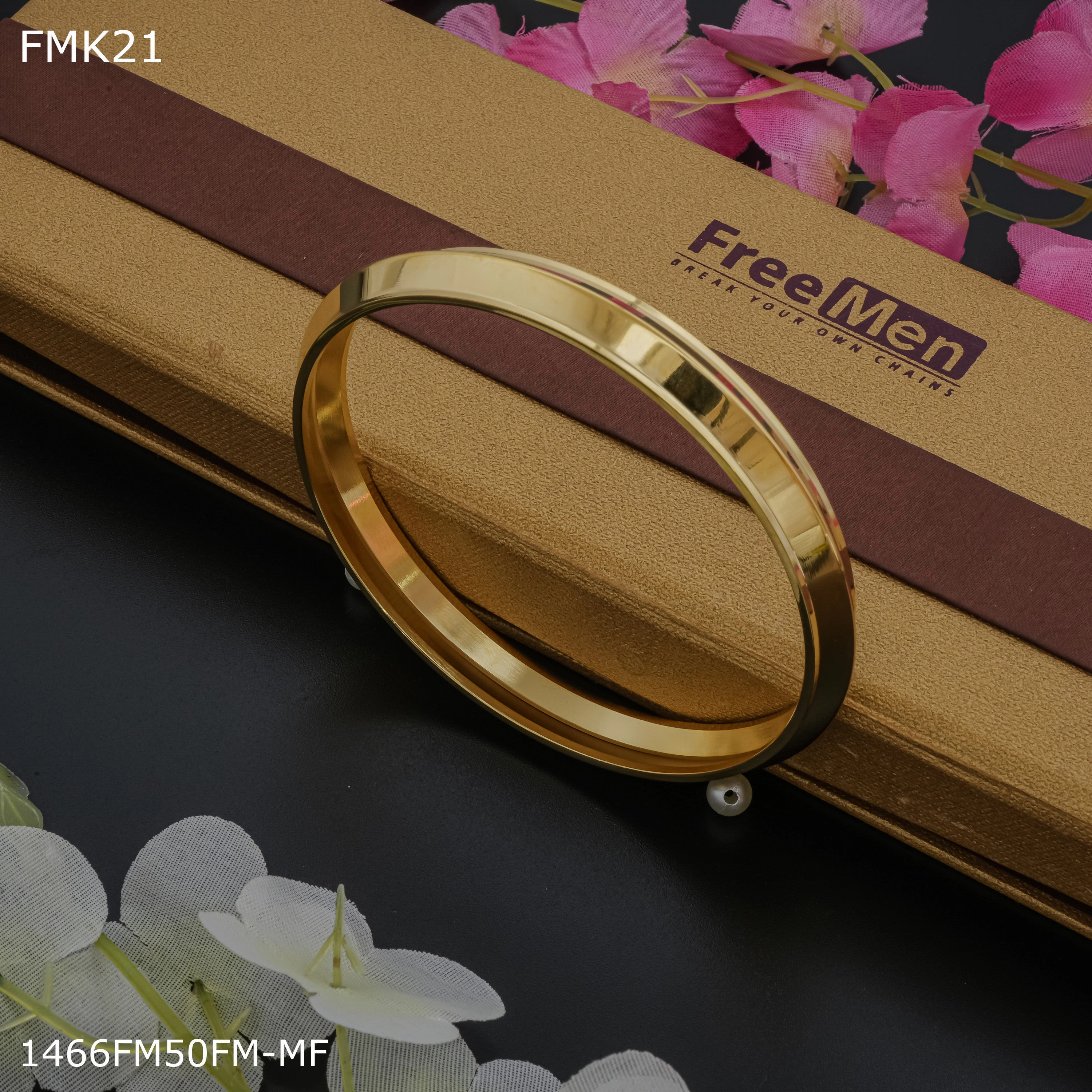 FreeMen Shine golden kada for Men FMK21 Graceful Shape Stylish Detail