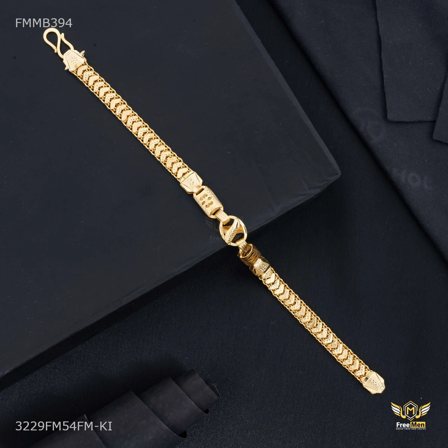 Gleaming Touch Daily Outfit Heart Patta with C Cut Nawabi Bracelet for Men - FMMB394