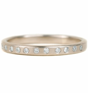 Everyday Diamond Band - 14kpw Gold   VS Diamonds Precious Design