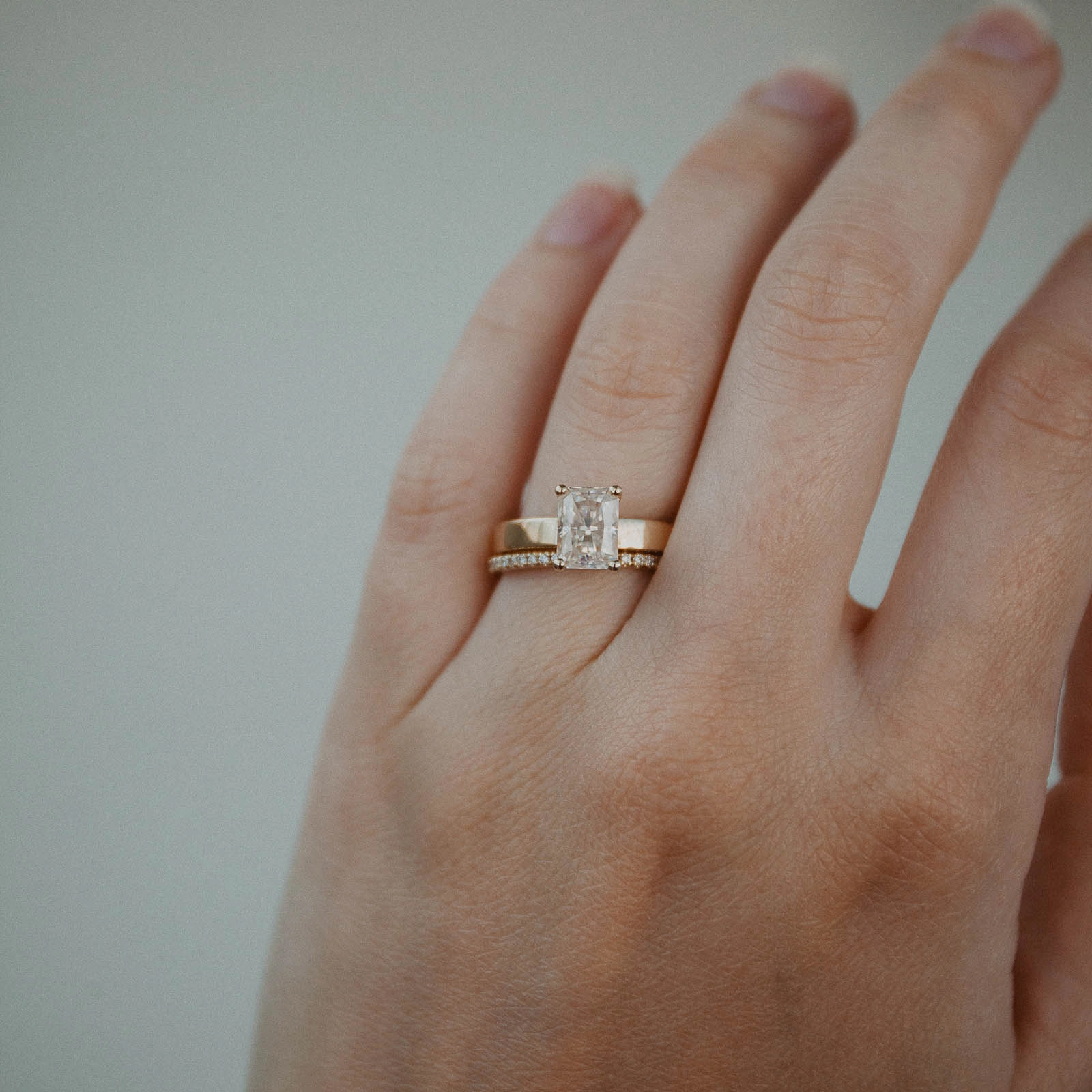 Exclusive Article gift set Louisa Band