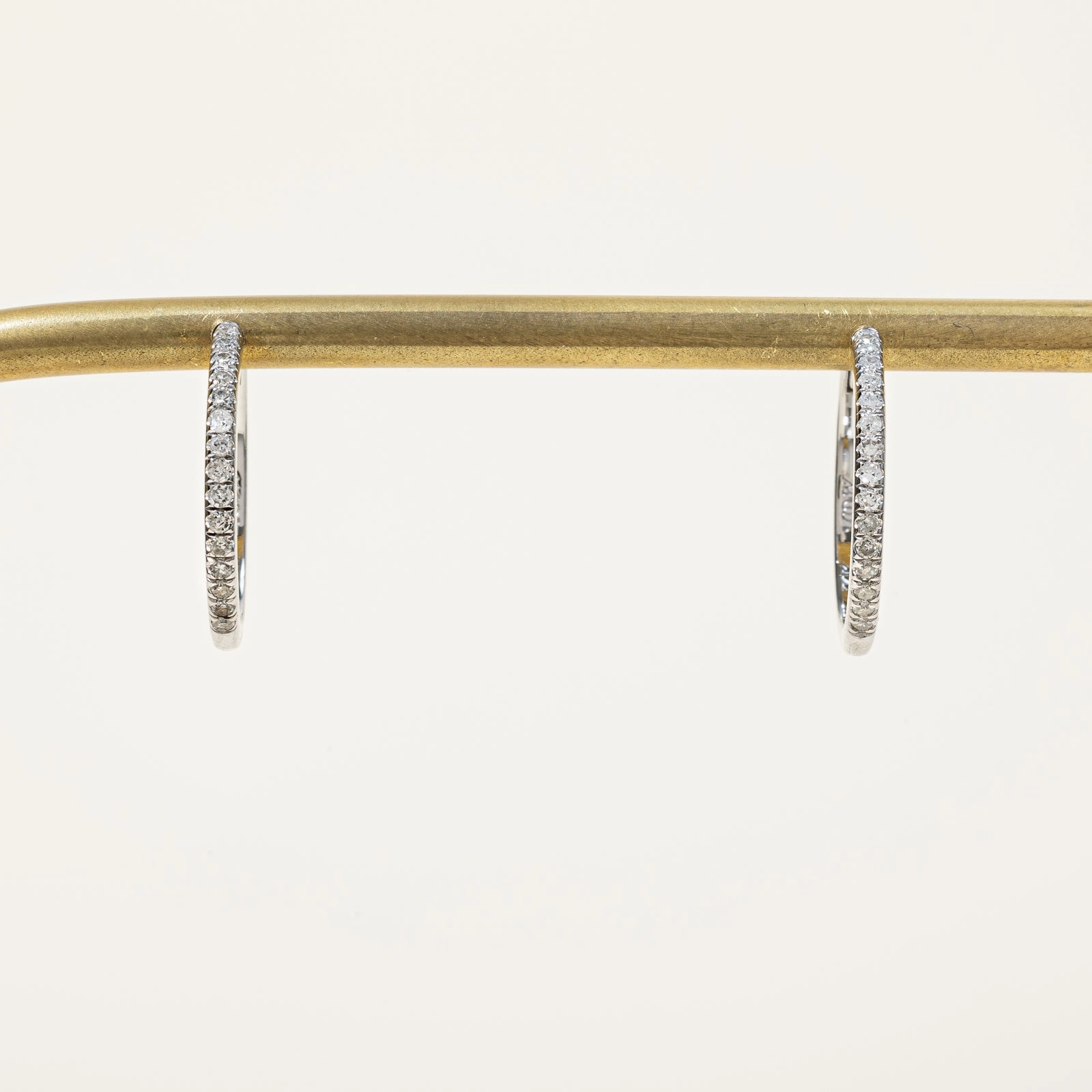 Lush Touch Distinct Edge '100 Ways' Diamond Hoop Earrings 18mm | 0.25ctw |