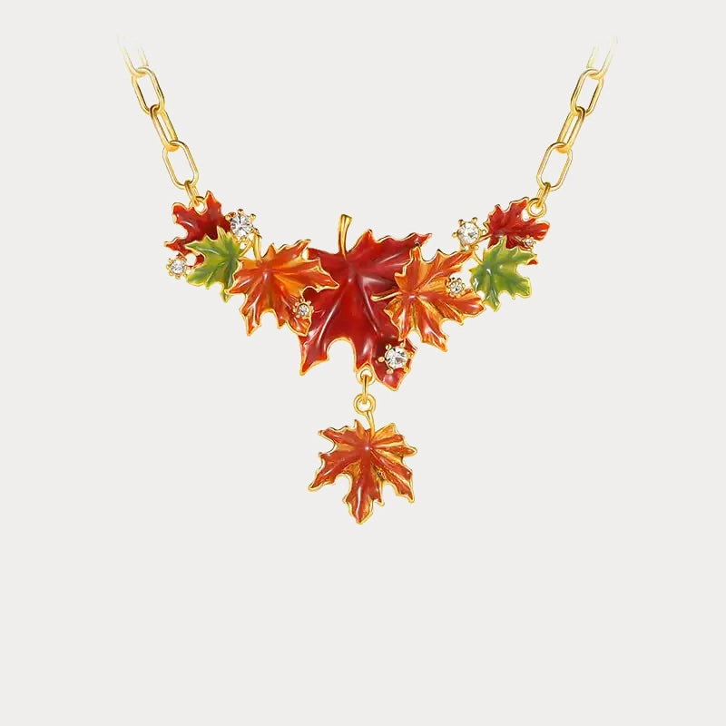 Maple Leaf Necklace Exclusive item soft look
