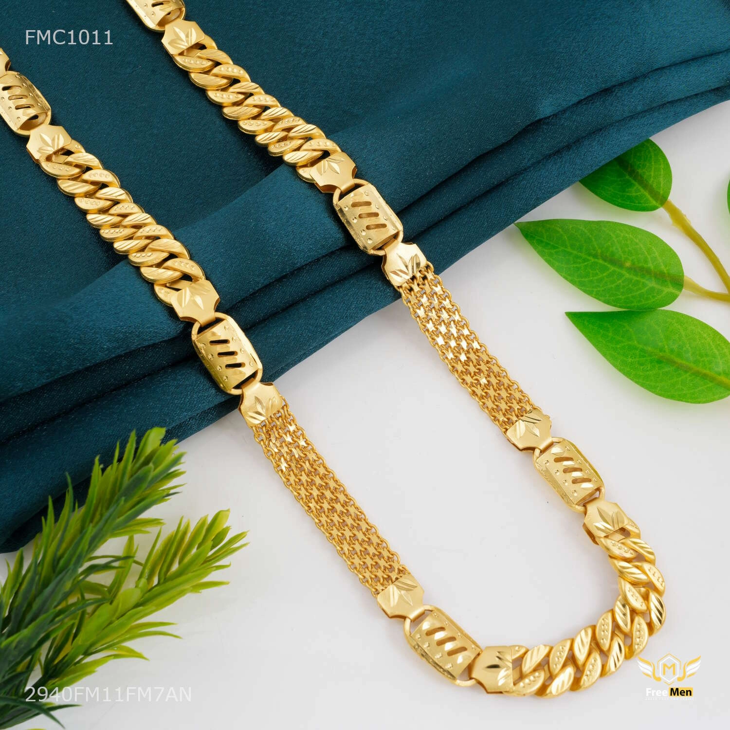 Opulent Radiance Soft Edge New Pokel with Ptta Chain for Man - FMC1011