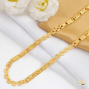 Petite Shine Candid Shot Patta with Dimond cut Nawabi gold plated Chain - FMGC1009