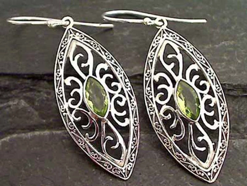 Peridot, Sterling Silver Earrings Cozy Mood