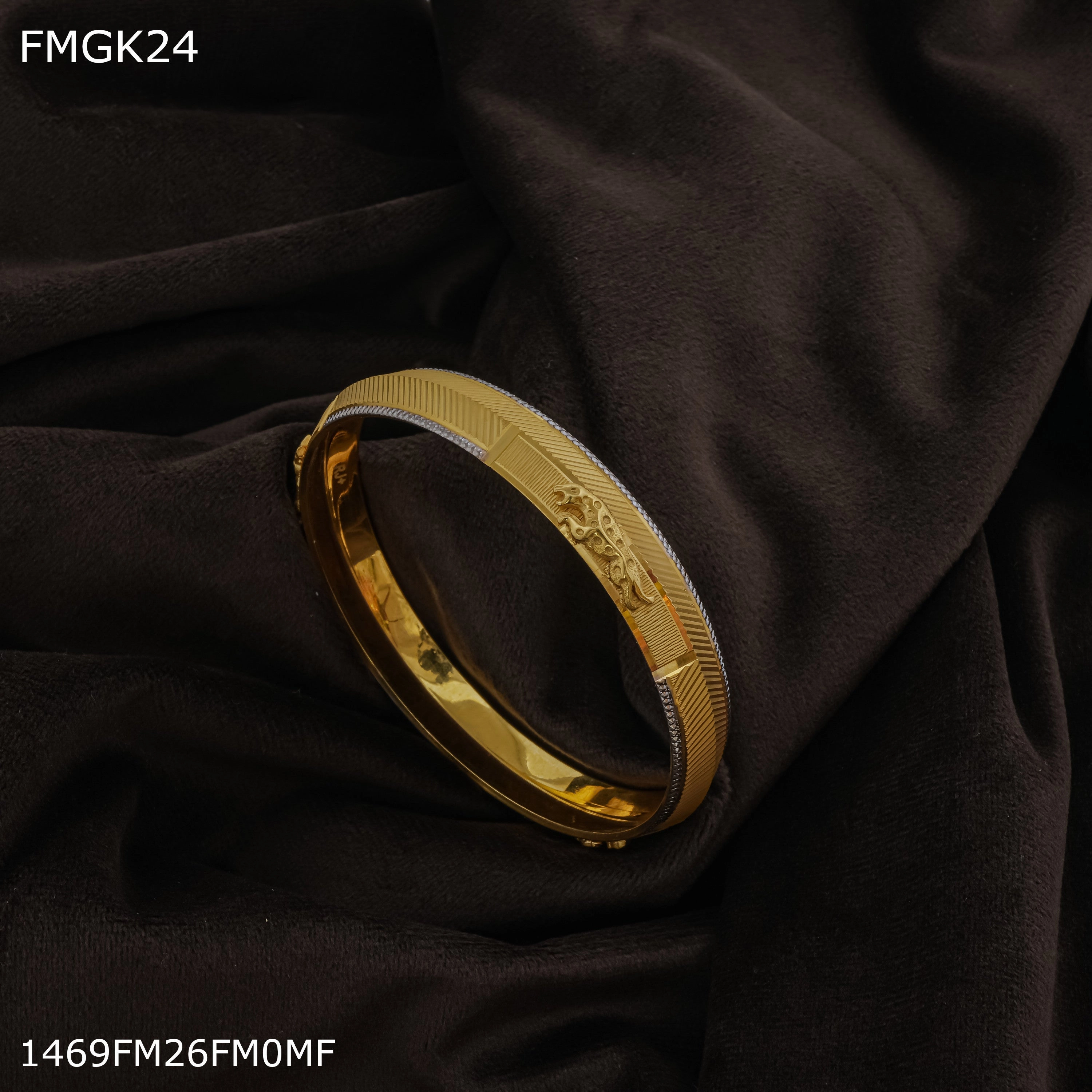 Pastel Palette Freemen Jaguar matt gold plated Kada  - FMGK24