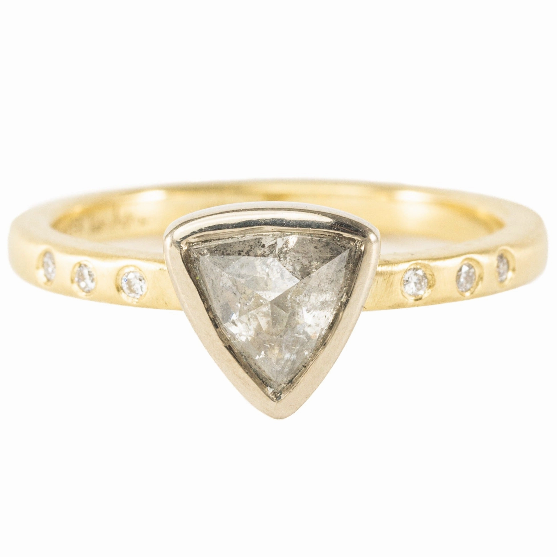 OOAK Trillion Cut Grey Diamond Ring   VS Accents - 18k Gold   Diamonds Premium Detail