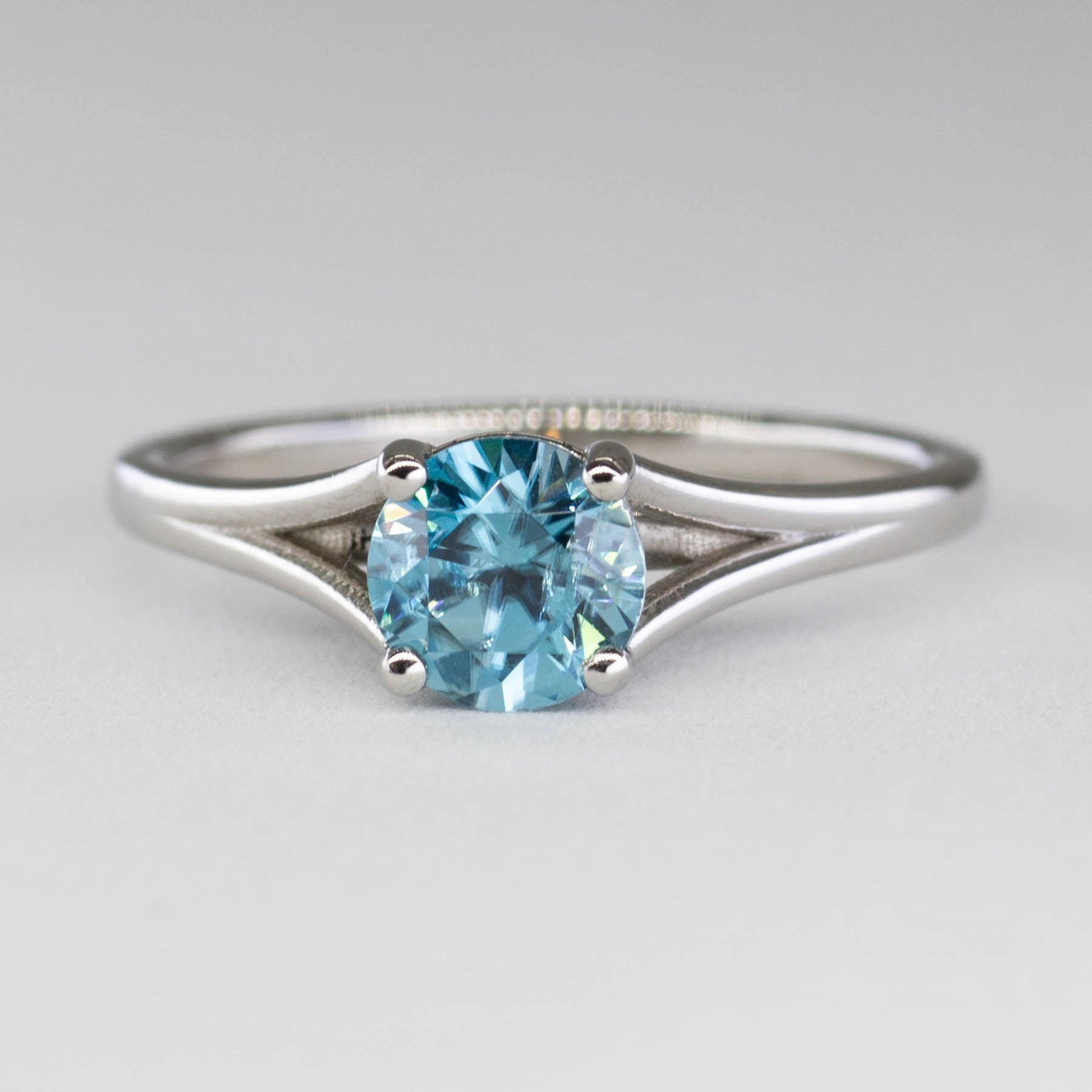 '100 Ways' Split Shank Platinum Blue Zircon Ring | 1.75ct | SZ 6.5 | Precious Appeal Artful Feature
