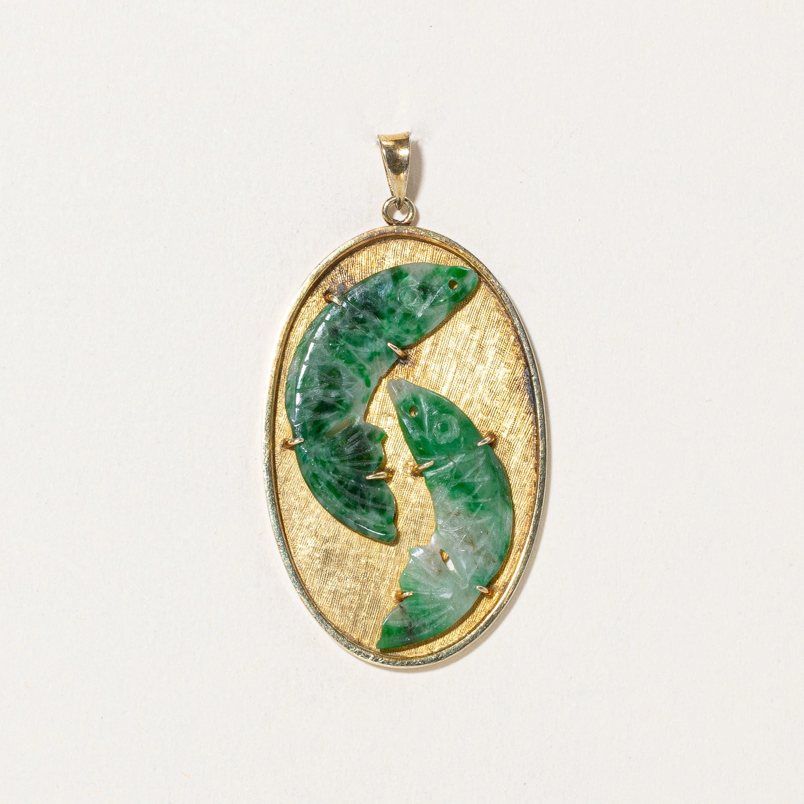 Day Vibe Shiny Jewelry Design Vintage 14K gold Jadeite Pisces Pendant | 4.00ctw