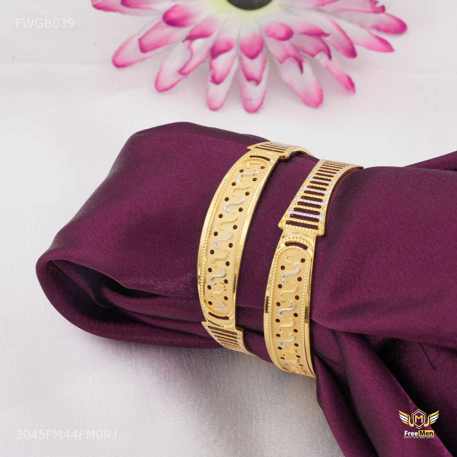 Timeless Accessories Elegant Vibe Royal Crest Rhodium Bangles For Women - FWGB039