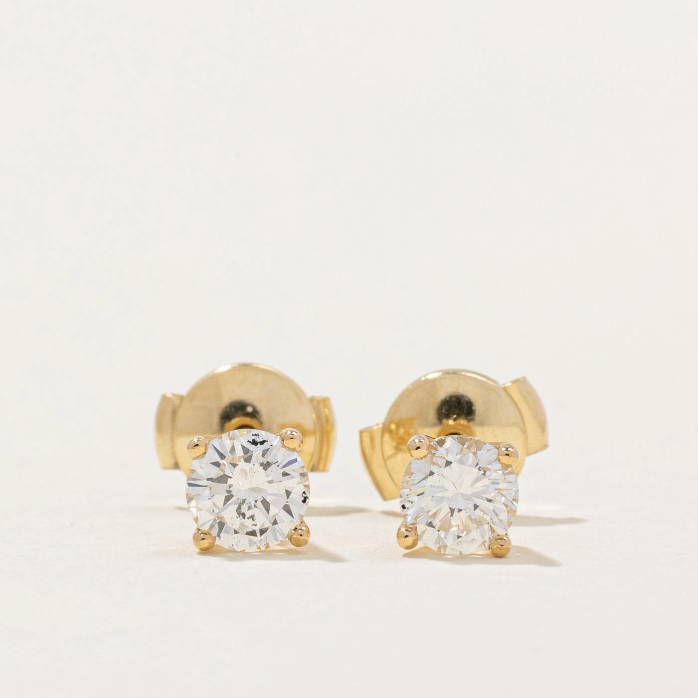 Trendy Texture Charming Accessories 100 Ways' GIA Certified Diamond Stud Earrings | 0.83ctw SI1 G/H |