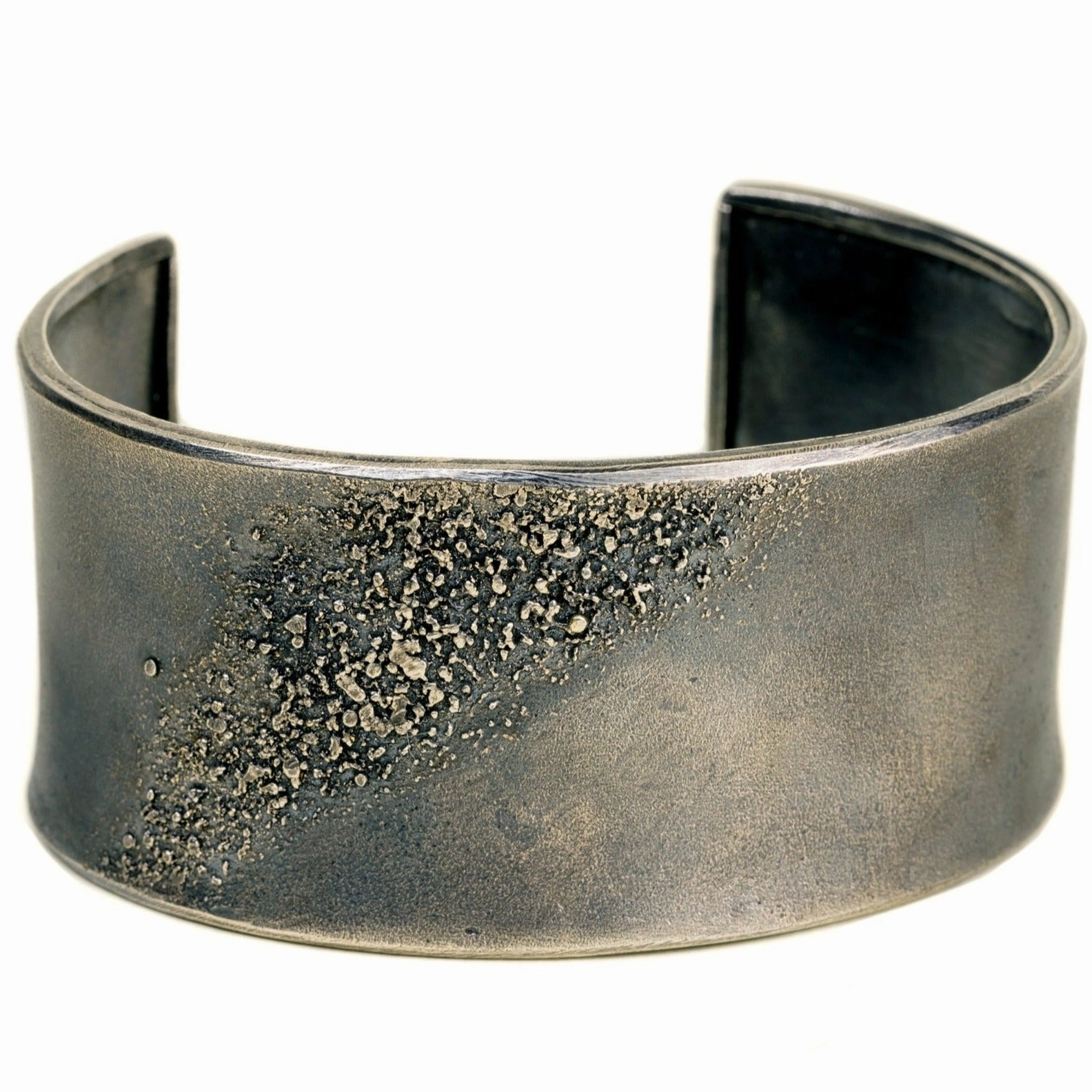 Fresh Touch Silver Slice Cuff - Oxidized Silver