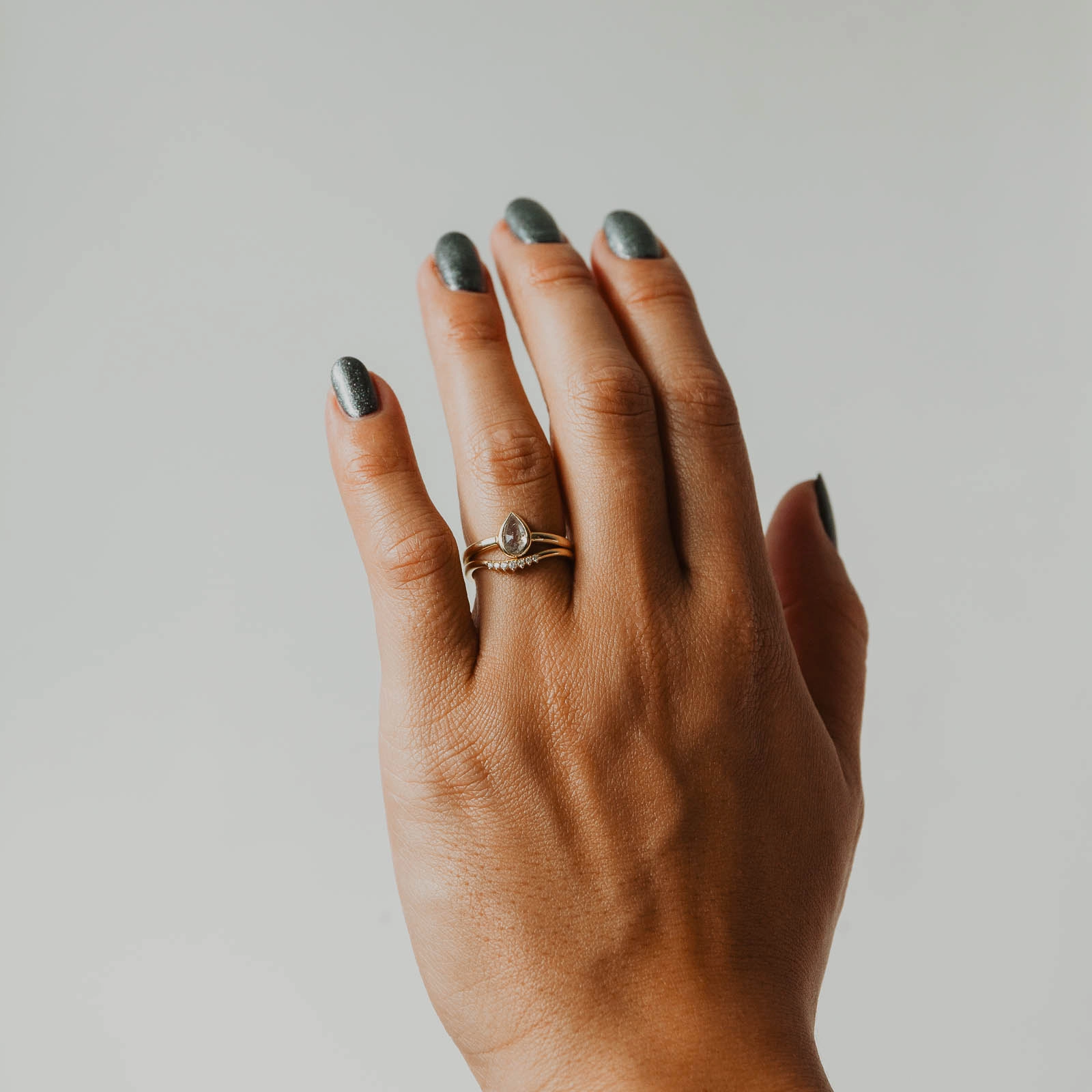 Modern Touch Sabine Ring - Mined Salt & Pepper Diamond